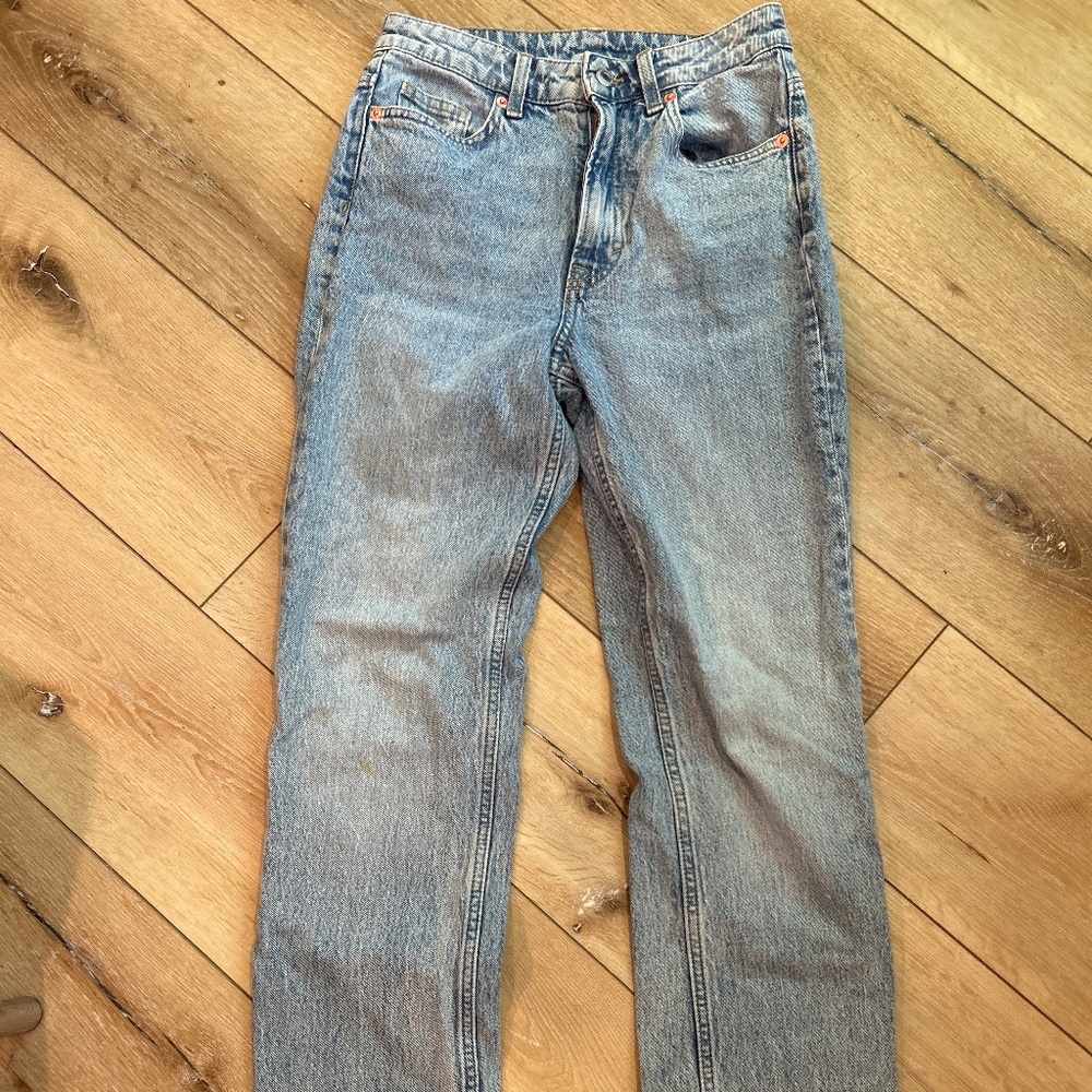 High waist straight leg mom jean